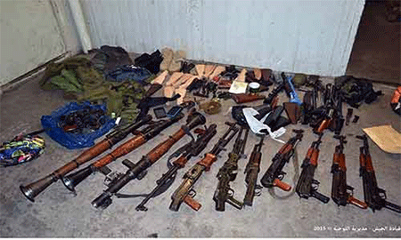 parte del armamento incautado El Ejército libanés incauta cantidades de armas en Arsal y Trípoli